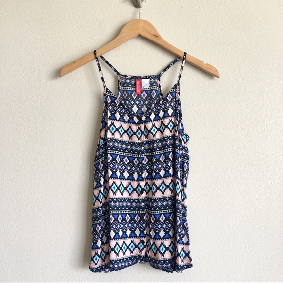 H&M Patterned Summer Top - Picture 2 of 5